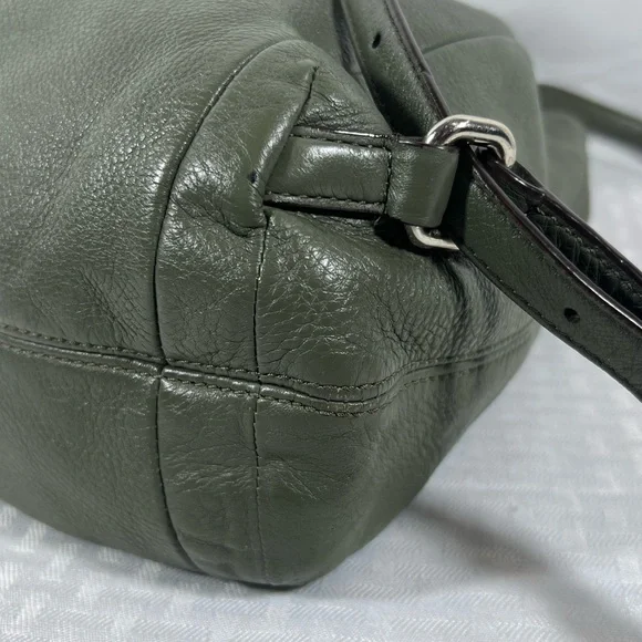 4019: Coach Olive Green Pebbled Leather Drawstring Backpack - Picture 6 of 13